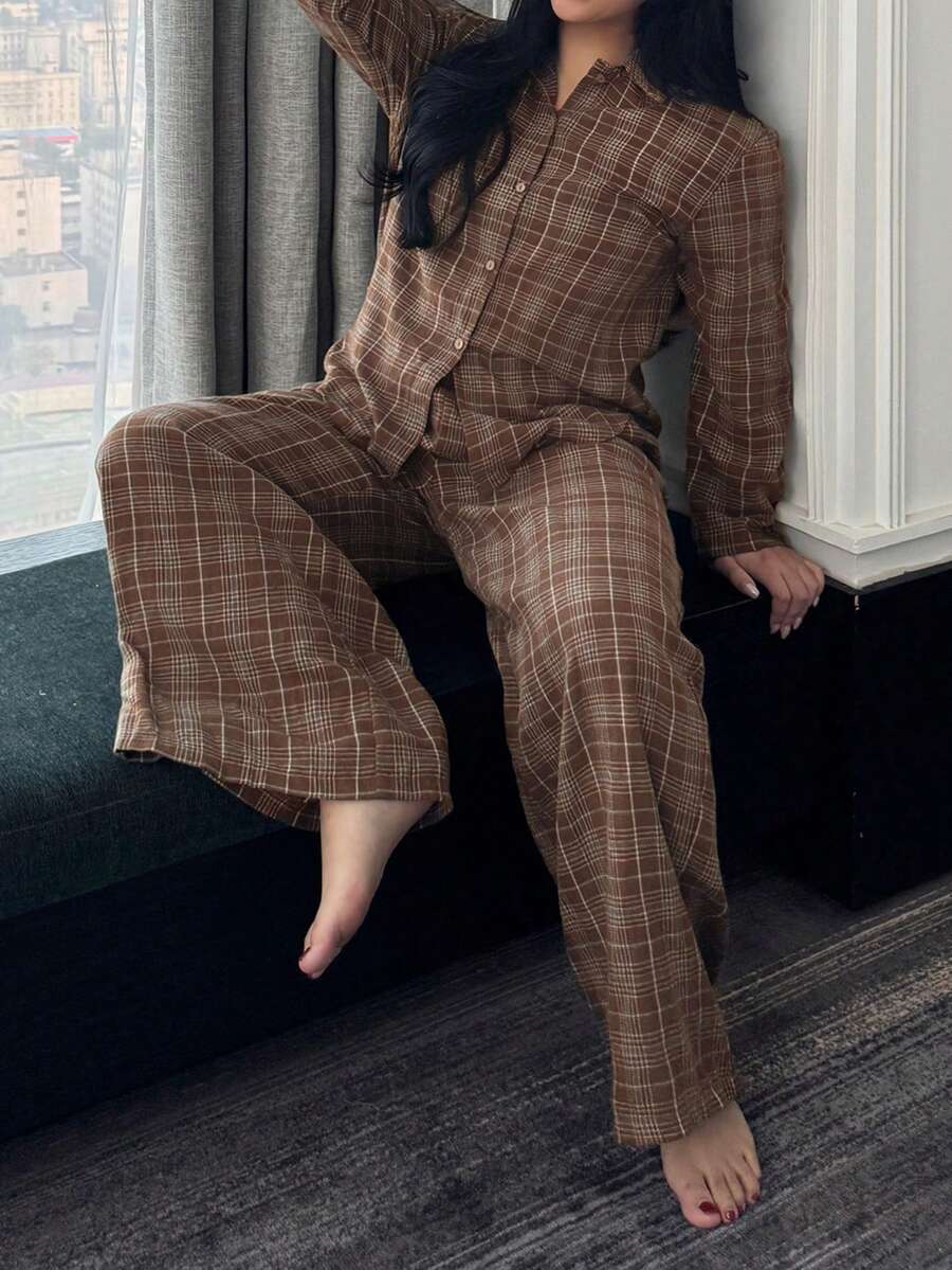 Dazy Plus 两件套格子宽松长袖上衣和长裤睡衣套装，春秋季时尚睡衣 - 棕色 - 查看 1