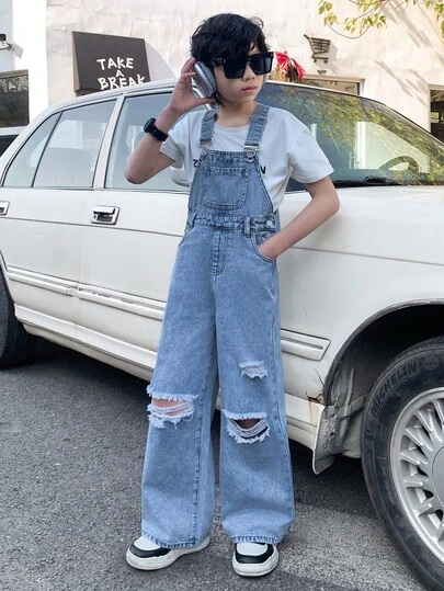 Tween Boy Fashion Casual Vintage Cool Street Cut Out Ripped Frayed Blue Denim Ripped Loose-Fitting Comfortable Denim Drawstring Pants For Kids Clothes Tween Boy Dailywear And Kids Spring To Summer Rave Outfits Festival And Outfits Streetwear Clothes