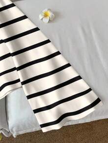 SHEIN LUNE Casual Vacation Style Black Striped Placement Print Top, Black Lace-Up Flare Sleeve, Suitable For Spring/Summer, Vacation Matching, Beach Versatile Style Spring - Multicolor - View 4