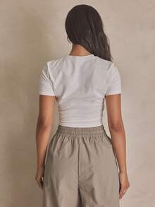 MUSERA Áo thun crop top ôm dáng, in họa tiết rách, thích hợp cho mùa hè, thể thao, thường ngày, phong cách đường phố, thời trang đường phố mùa xuân. - trắng - Xem 4