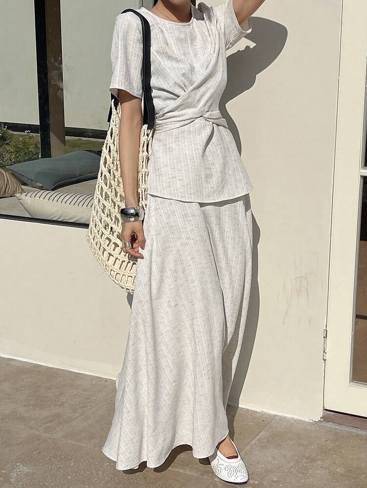 2pcs Women Solid Color Wrap Round Neck Short Sleeve Top And Wide Leg Pants Set