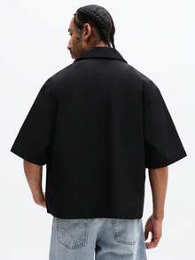 SUMWON Cămașă bărbătească supradimensionată cu mânecă scurtă, cu imprimeu numeric și guler clasic, pentru ținută casual de vară - Negru - Vizualizare 2