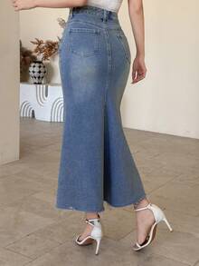 DAZY Women's Casual Washed Frayed Hem Denim Fish Tail Skirt, Spring/Summer - Medium Wash - View 2