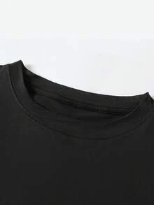 SHEIN CURVE+ Áo thun ngắn tay cổ tròn in chữ và bướm dành cho nữ cỡ lớn, kiểu dáng thường ngày, đa năng. - màu đen - Xem 5