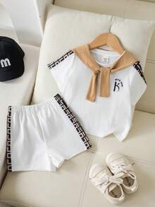 SHEIN 3件套幼儿男童休闲撞色短袖T恤、针织上衣和短裤，配卡其色围巾，春夏男婴套装 - 卡其色 - 查看 7