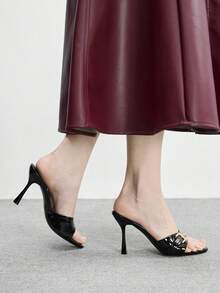 CUCCOO BIZCHIC 黑色高光泽金色搭扣高跟穆勒鞋，时尚尖头细高跟鞋，适合女性，商务、优雅晚宴及派对穿着。 - 黑色 - 查看 4