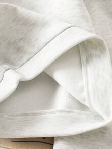 Genkimix Kids 3件套男童新款秋冬活力字母刺绣圆领长袖上衣和裤子套装，寓意深刻的字母刺绣设计，柔软面料，宽松版型，适合日常穿着、上学、外出、度假。 - 彩色 - 查看 8