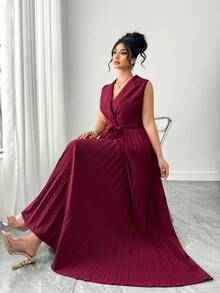 SHEIN Elenzya 大码女士优雅褶裥西装领无袖拼接连衣裙，优雅通勤办公连衣裙，适合毕业典礼、节日、情人节、音乐节、母亲节、万圣节、感恩节、复活节、国庆节、舞会、约会、派对、婚礼、郊游等场合。酒红色连衣裙，优雅长款连衣裙，酒红色优雅长款连衣裙，褶裥长款连衣裙，酒红色连衣裙，无袖长款连衣裙，褶裥连衣裙，酒红色褶裥连衣裙，优雅连衣裙，酒红色正式连衣裙，女士正式连衣裙，裹身连衣裙 - 酒紅色 - 查看 1