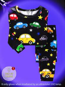 2 piezas Pijamas de manga larga ajustados para bebés niños, estampado de coche de dibujos animados que brilla en la oscuridad, suave y cómodo - azul real - Ver 3