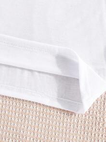 SHEIN 春夏少女休闲时尚创意个性清新优雅简约海星贝壳海螺蝴蝶结波浪线图案印花休闲基础款短袖T恤和短裤套装，舒适日常穿着，温暖夏日风格，适合春夏少女。 - 彩色 - 查看 8