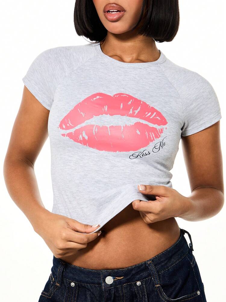 SUMWON WOMEN Lip Print Raglan Sleeve Baby Tee