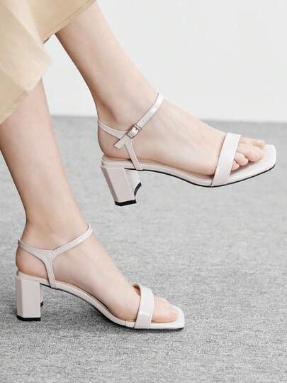 CUCCOO BIZCHIC 夏季新款气质外套搭配裙装时尚凉鞋法式露趾粗跟高跟凉鞋女款