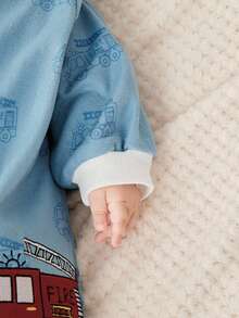 Cozy Pixies 一件式婴儿薄款长袖刺绣卡通消防车睡袋，适合春夏穿着，适合新生儿 - 藍色 - 查看 10
