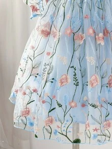 SHEIN Young Girl Woven Square Neck Mesh Embroidered Puff Sleeve Dress Sky Blue Dress For Kids Dusty Blue Dress For Girls Girls Puffy Sleeve Dress Kids Dresses With Embroidery Girls Floral Embroidered Dress Girls Spring And Autumn Dress Kids Dresses For Girls Blue Chiffon Kids Dresses Navvy Blue Spring Flower Dress Girls Young Girl Floral Dress With Sleeves Butterfly Embroidered Dress Kids Girls Dresses Puff Sleeve Princess Dresses For Kids Young Girls Dresses - White - View 7