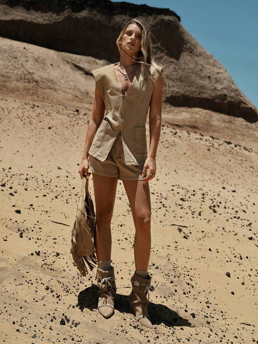 MOTF STUDIO WOMEN'S CASUAL VACATION STYLE EVERYDAY COMMUTE PATCHWORK POCKET DENIM SHORTS, SUMMER - Khaki - View 1