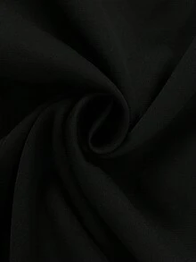 GlowEve CURVE 大码女式V领短袖休闲连体裤 - 黑色 - 查看 3