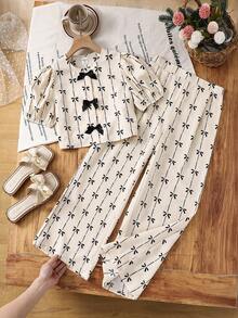 SHEIN 少女蝴蝶结印花休闲时尚圆领泡泡袖上衣和裤子套装 - 卡其色 - 查看 2