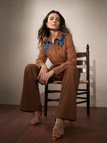 Anewsta 优雅复古领口手工随机亮片、亮片、刺绣花卉女式衬衫，春夏款 - 棕色 - 查看 2