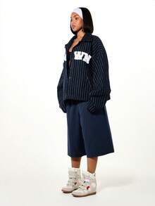 SUMWON WOMEN Áo khoác bomber dáng rộng kẻ sọc với logo in phía trước và khóa kéo, thích hợp cho mùa thu đông. - màu đen - Xem 5