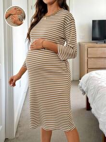 SHEIN 孕婦條紋圓領落肩口袋休閒哺乳洋裝，居家服，柔軟休閒長袖洋裝，曲線剪裁 - 藍色 - 查看 1