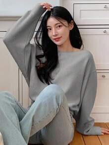 DAZY Women's Casual Solid Color Loose Fit Oblique Shoulder Long Sleeve T-Shirt, Autumn Off The Shoulder - Grey - View 5