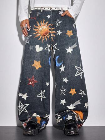 Street Life Jeans con bolsillos en ángulo con estampado de sol, luna y cimitarra para hombres
