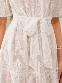 Modelyn 女士立领印花蕾丝拼接仿珍珠纽扣腰带装饰优雅收腰度假休闲迷你连衣裙 - 白色 - 查看 7