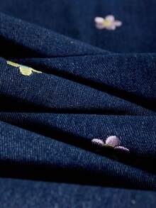 GlowEve 女士休闲日常花卉刺绣斜插口袋直筒牛仔裤 - 藍色 - 查看 5