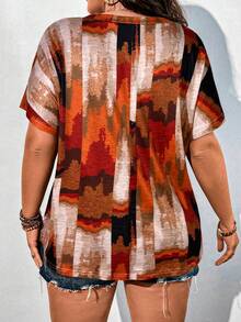 SHEIN 大码女式法式休闲优雅宽松短袖T恤V领衬衫，夏季大地色系女装，锈棕色上衣，夏季女式衬衫，新款T恤衬衫，休闲波西米亚风女装，波西米亚风女装夏季休闲上衣 - 彩色 - 查看 2