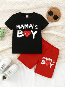 一套幼儿男童休闲时尚创意爱心图案字母印花短袖T恤和短裤，适合春、夏、秋季的舒适日常穿着。