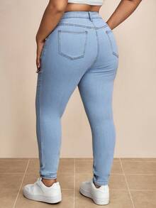 Truni Plus Size Women's Slim Fit Jeans, For Pear Triangle Body Shape - Light Wash - View 2