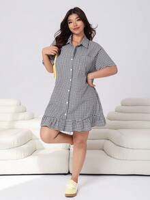 Solflare 春夏新款休闲宽松格纹荷叶边短袖衬衫裙，适合外出、日常穿着、派对、约会、生日、节日、返校、度假、新年等多种场合，可单穿或叠穿，大码尺码 - 黑與白 - 查看 3