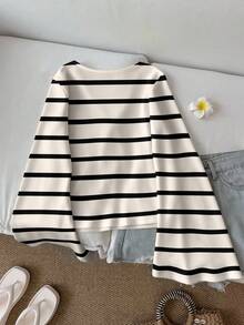 SHEIN LUNE Casual Vacation Style Black Striped Placement Print Top, Black Lace-Up Flare Sleeve, Suitable For Spring/Summer, Vacation Matching, Beach Versatile Style Spring - Multicolor - View 2