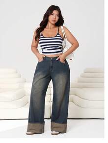 Solflare 春夏新款休闲百搭牛仔裤，适合户外、日常、派对、音乐节、返校、毕业典礼、度假、居家、街头穿搭等场合，舒适棉混纺面料，卷边裤脚，撞色设计，复古水洗，宽松长款，大码可选 - 深色水洗藍 - 查看 3