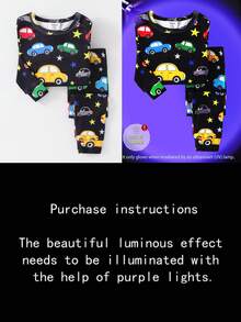 2 piezas Pijamas de manga larga ajustados para bebés niños, estampado de coche de dibujos animados que brilla en la oscuridad, suave y cómodo - azul real - Ver 4