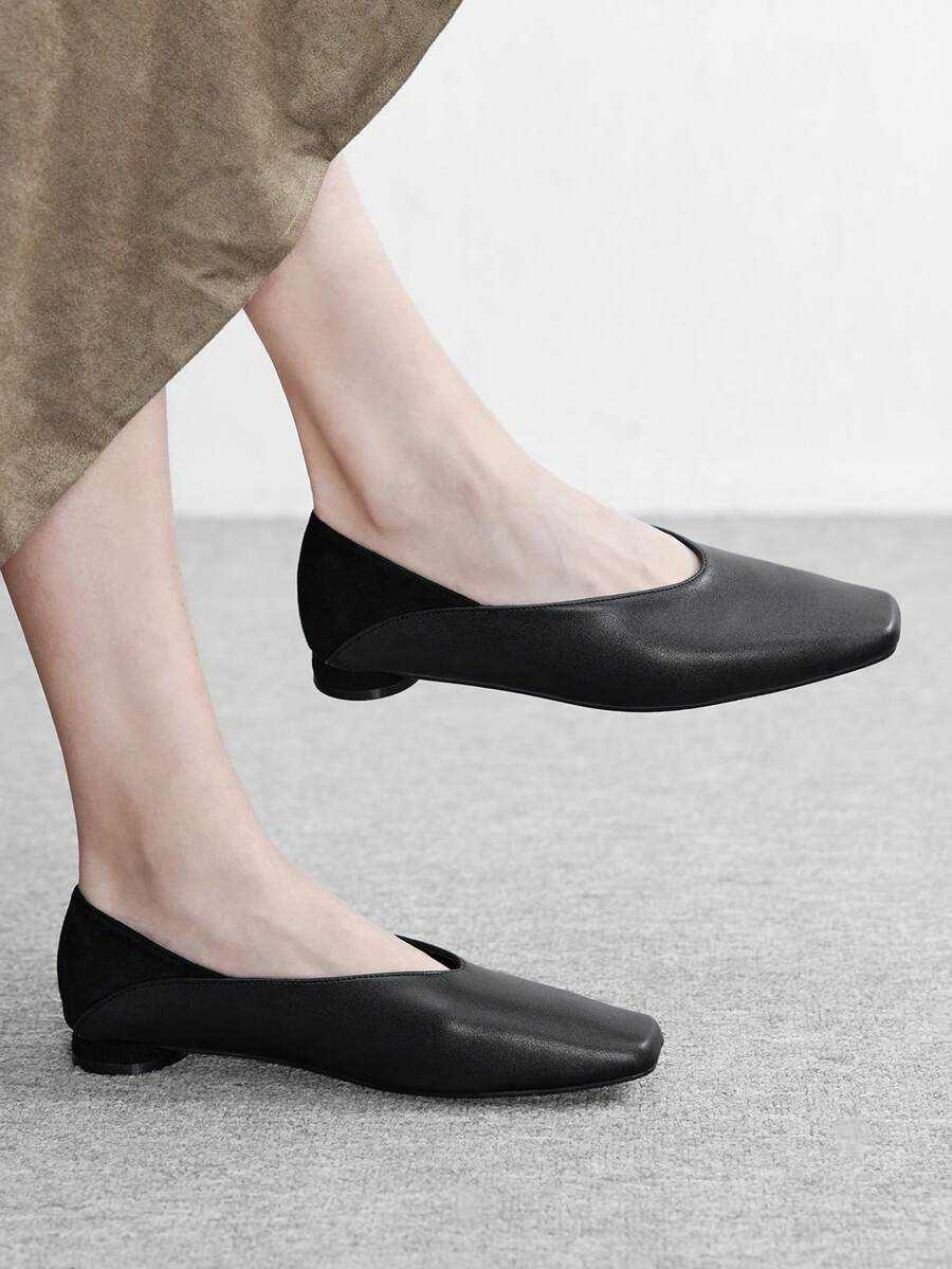 CUCCOO BIZCHIC 女士黑色拼接低跟套脚通勤鞋 - 黑色 - 查看 1