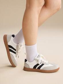 CUCCOO EASI 女士休闲字母图案多功能平底运动鞋 - 黑與白 - 查看 7