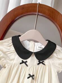 SHEIN 可爱的彼得潘领泡泡袖连衣裙，配3D蝴蝶结，休闲百搭，适合日常穿着 - 彩色 - 查看 3