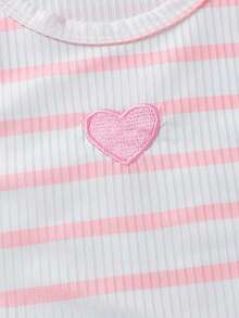 SHEIN Genkimix Kids 2pcs/Set Toddler Girls' Sleeveless Striped Heart Decor Tank Top And Wide Leg Pants, Casual And Comfortable Summer Outfit For Outdoor, Daily Wear And Playtime Pink Striped Top Kids Light Pink Pants Kids Girls Clothes Set - Pink - View 6