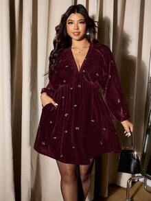 Elaquor Plus Size Burgundy Knitted Velvet V Neck Short Party Dress For Women With Bishop Long Sleeves And Random Print Details - Burgundy - View 7
