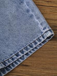 SHEIN Streecool Kids 男童牛仔套装（2件套），短袖衬衫+牛仔裤，休闲复古风，宽松直筒版型，舒适百搭，适合日常穿着、上学、通勤、聚会、居家、节日等场合，2016春季新款 - 中等水洗藍 - 查看 5