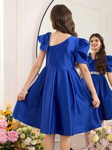 SHEIN Vestido elegante con hombro asimétrico, estampado gráfico y manga gigot para niña preadolescente - Negro - Ver 3