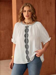 Roveilla Plus Size Women's Spring/Summer French Romantic Sicily Elegant Casual Commute Bohemian Vacation Round Neck Raglan Sleeve Elastic Cuff Ruffle Collar Embroidered Front Short Sleeve Blouse - White - View 3