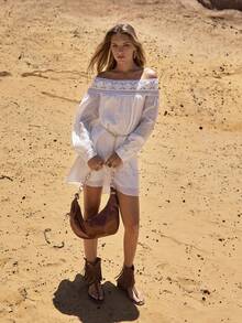 MOTF STUDIO CONTRAST LACE CHAIN BELTED DRESS