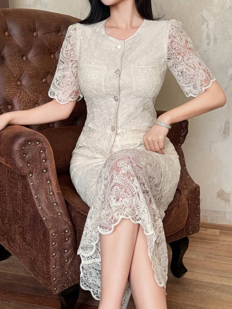 Women's Round Neck Lace Korean Style Short Sleeve Casual Shirt And Mini Skirt 2-Piece Set