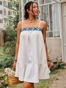 SHEIN VCAY Váy hai dây cỡ lớn in họa tiết hình học, thích hợp cho kỳ nghỉ. - Màu be - Xem 5