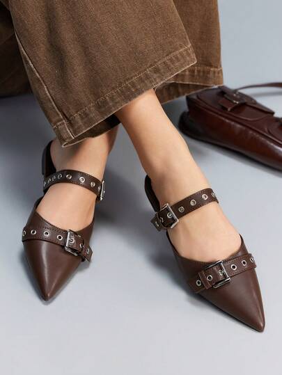 CUCCOO GRLICON Zapatos planos con puntera puntiaguda y decoración de remaches para mujer