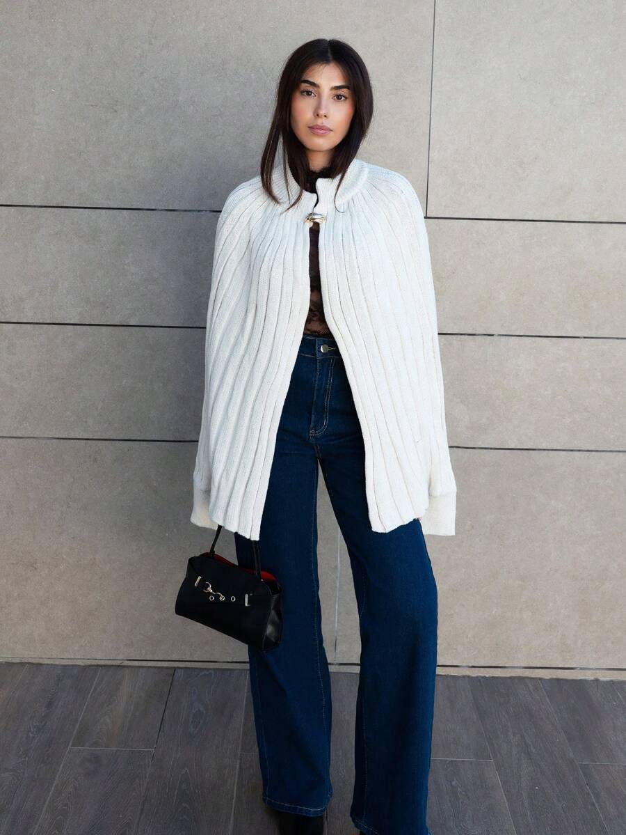 Hitanina 女士优雅优质针织开衫，金属纽扣设计，简洁大方，适合秋冬 - 米色 - 查看 1