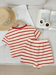 SHEIN LMoss Kids 2件套女婴针织条纹圆领T恤和短裤套装 - 彩色 - 查看 2