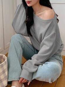DAZY Women's Casual Solid Color Loose Fit Oblique Shoulder Long Sleeve T-Shirt, Autumn Off The Shoulder - Grey - View 2